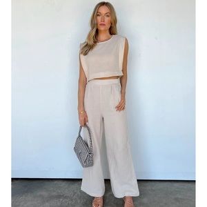 Vestique “Two of Us” vacation set.